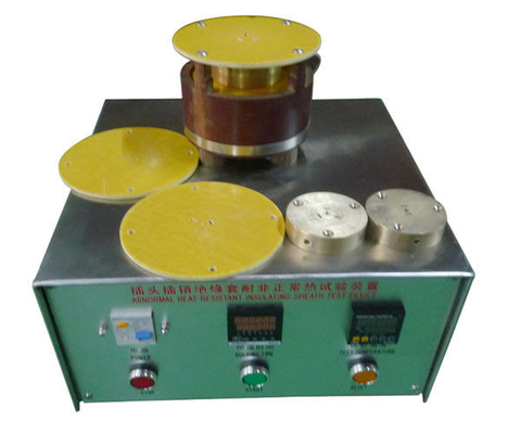 Nieprawidłowa maszyna do badania odporności na ciepło Rysunek 40 Kołki izolacyjne Tuleje izolacyjne IEC60884-1
