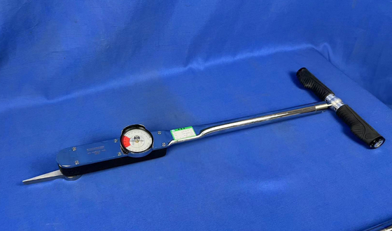 IEEE Std C57.12.28 Pry Bar Steel Material IEEE Std C57.12.28 - Załącznik B do normy